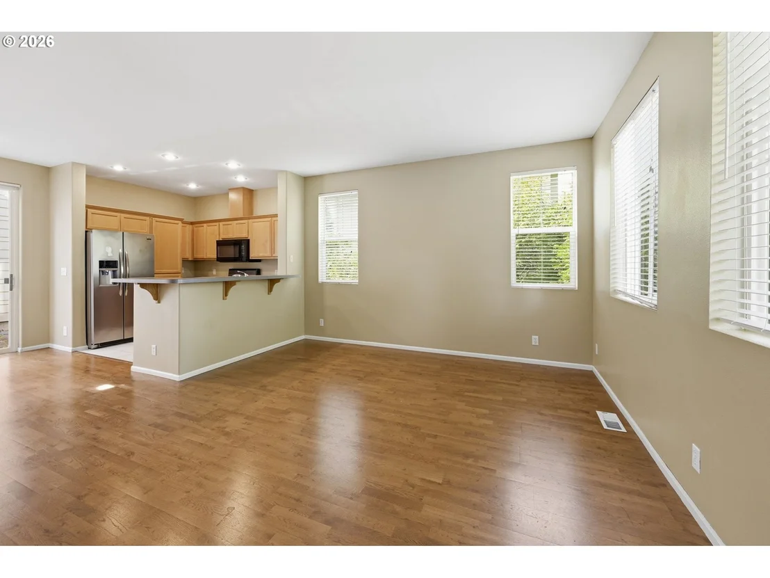 Photo of 1637 HAMLET LN