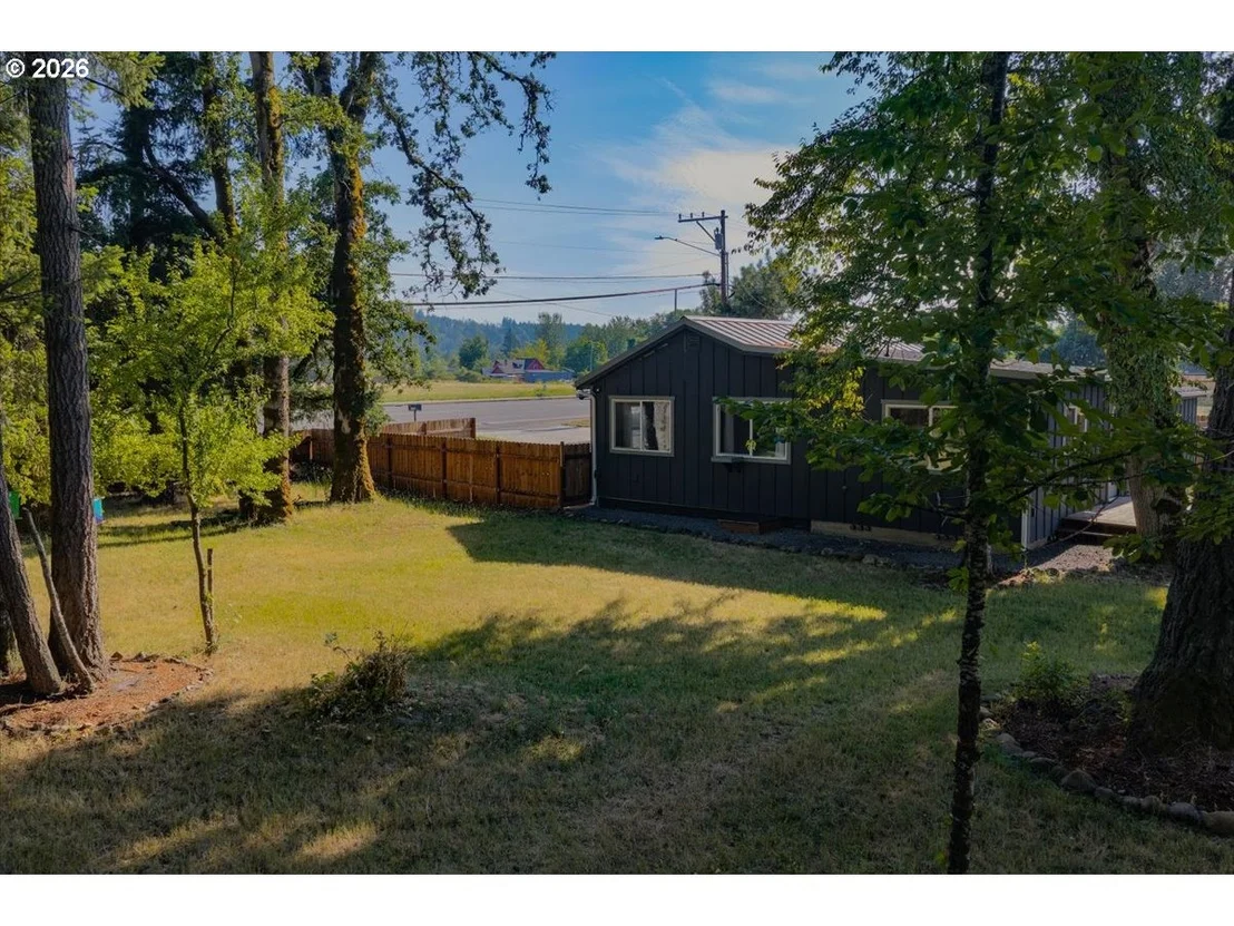 Photo of 4134 HIGHWAY 20