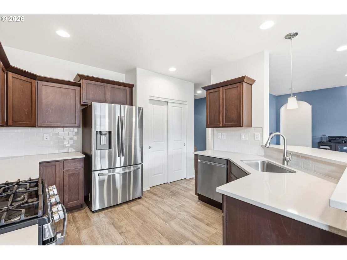 Photo of 559 CASTING ST
