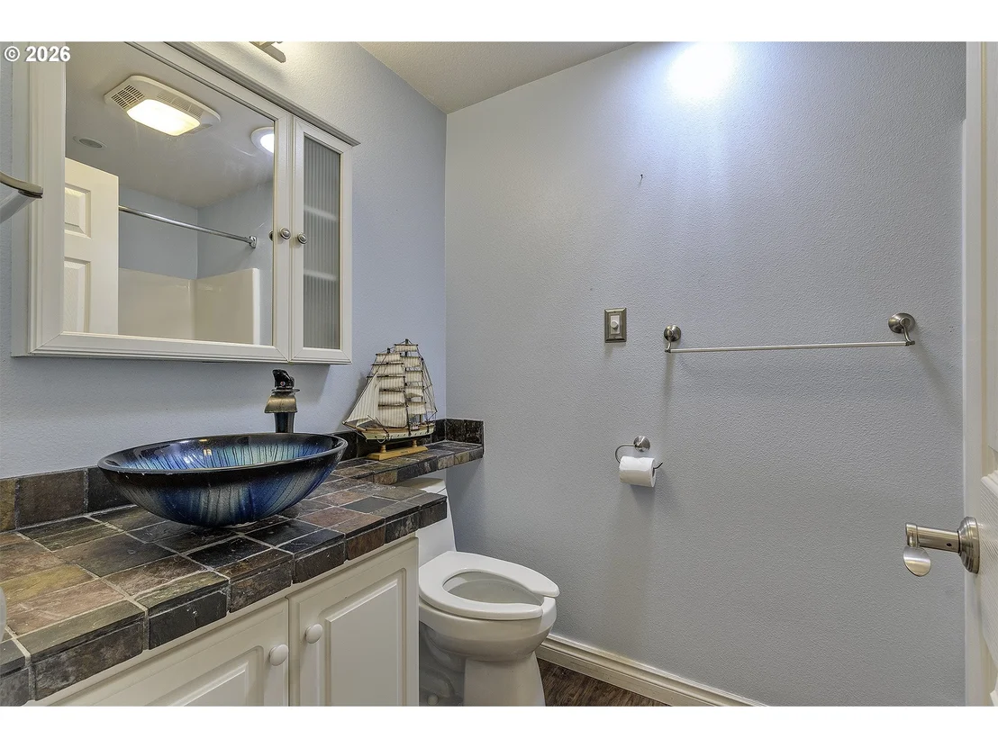 Photo of 1235 CRYSTAL LN