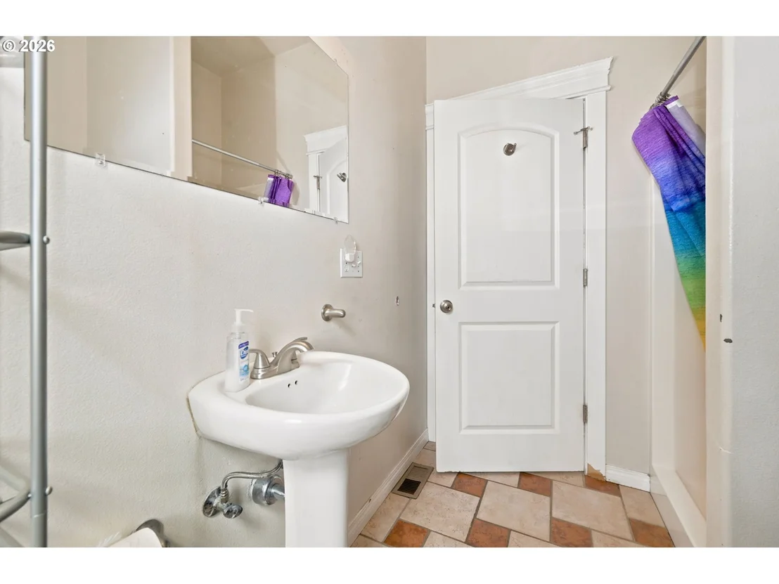 Photo of 4398 SPRING MEADOW AVE