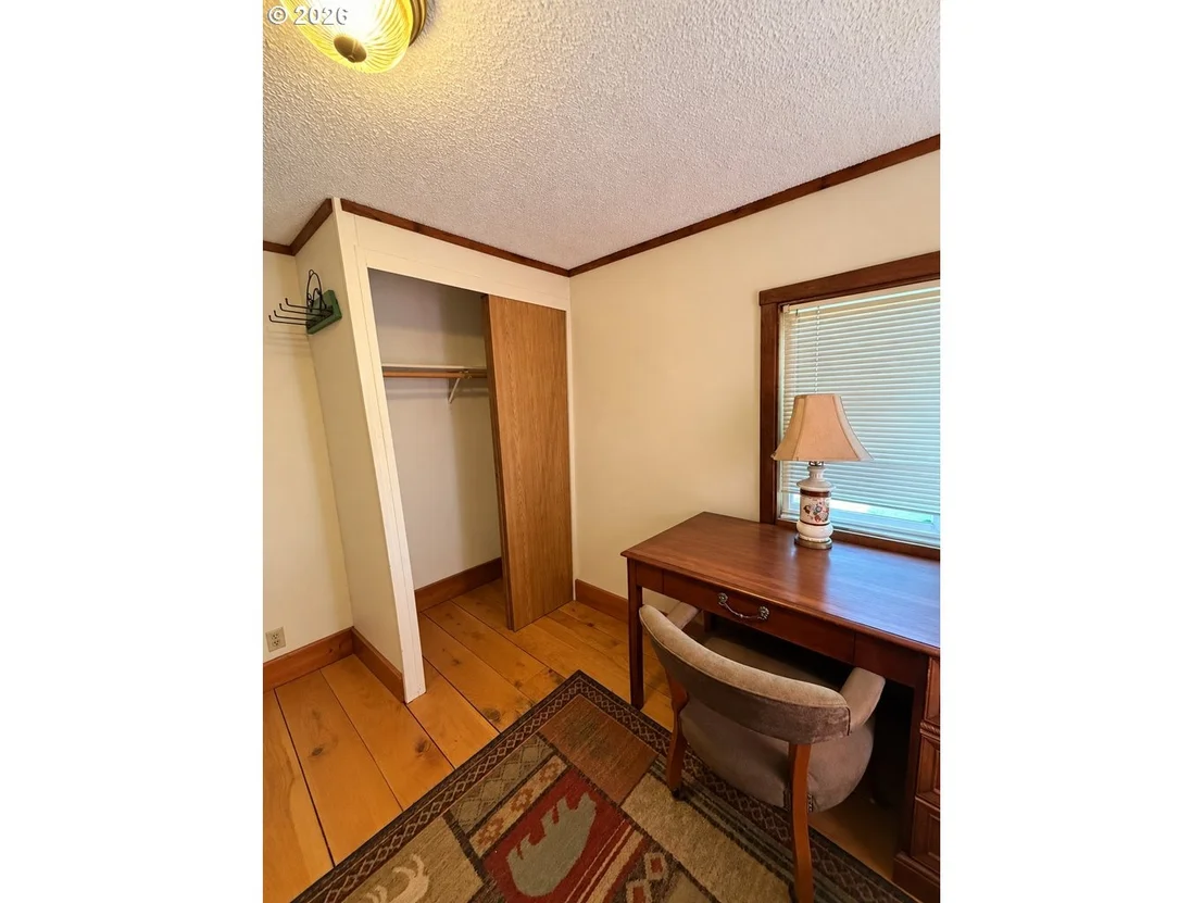 Photo of 450 TIARA ST