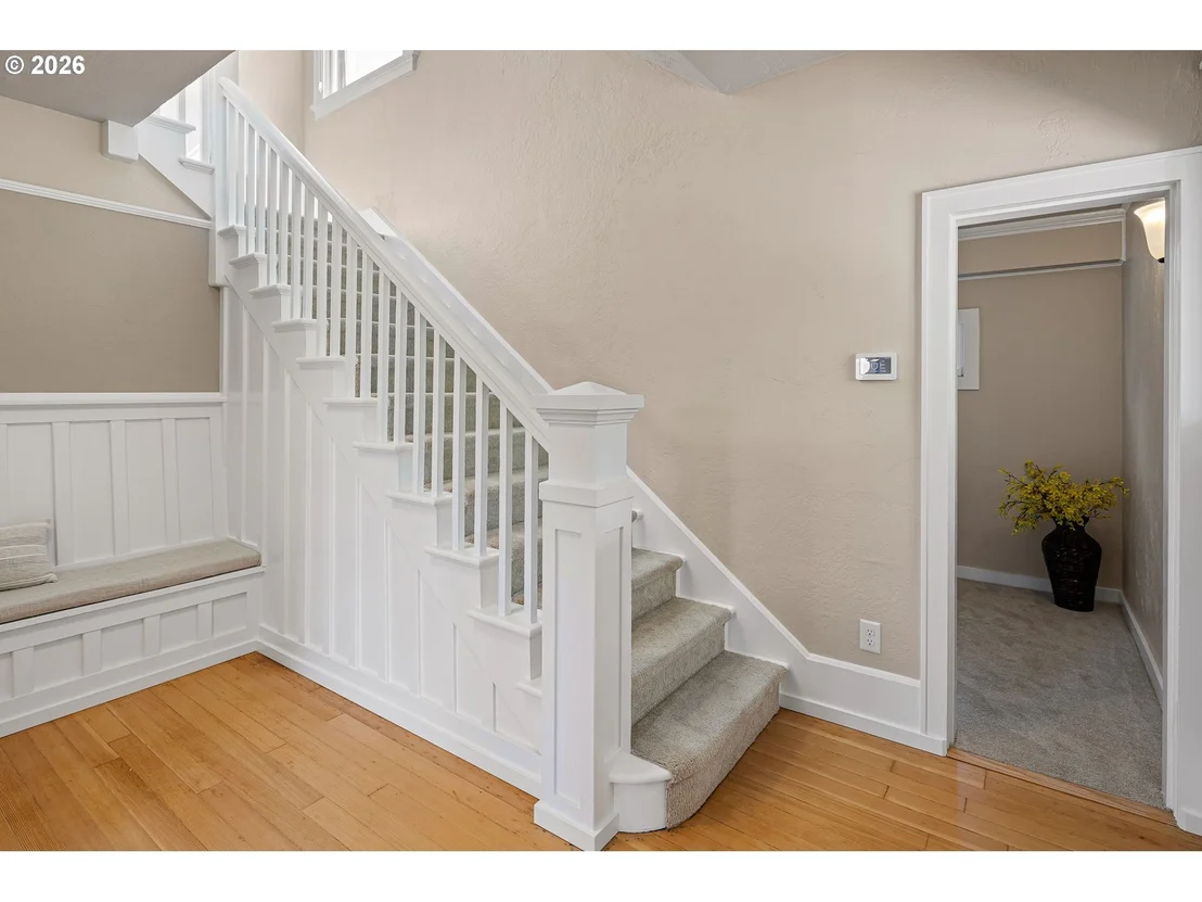 Photo of 199 SANTA CLARA AVE