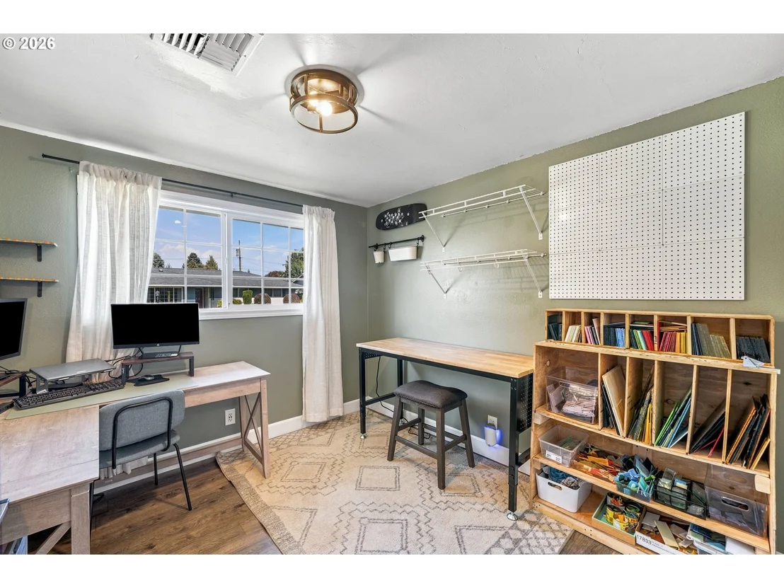 Photo of 276 KNIGHT AVE