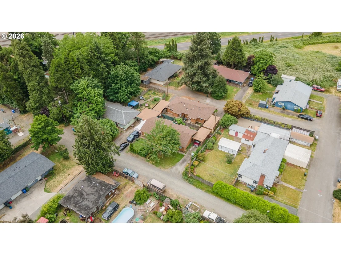 Photo of 229 HOLEMAN AVE