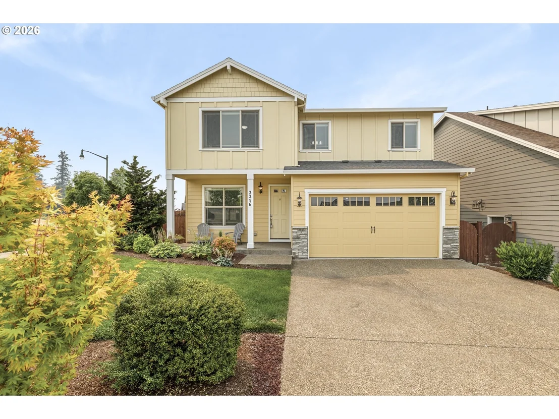 Photo of 2256 HEATHER WAY