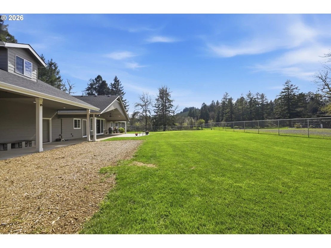 Photo of 93684 MARCOLA RD