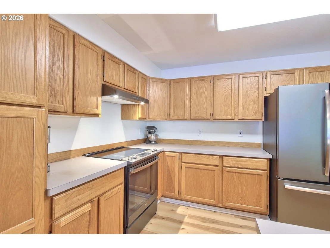 Photo of 469 HARRIS LN