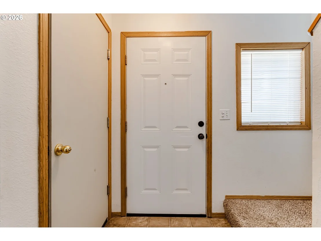 Photo of 112 LEA AVE