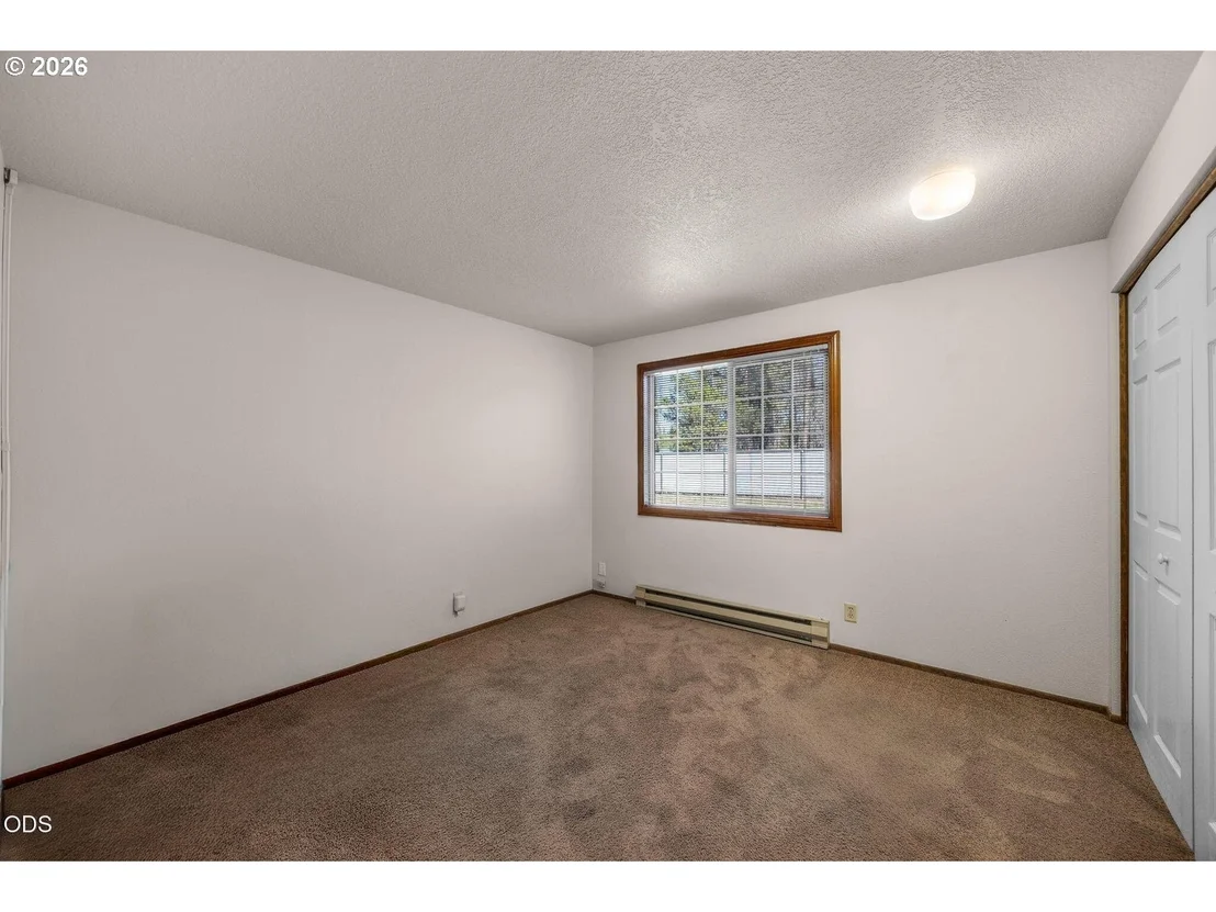 Photo of 52300 GLENWOOD DR