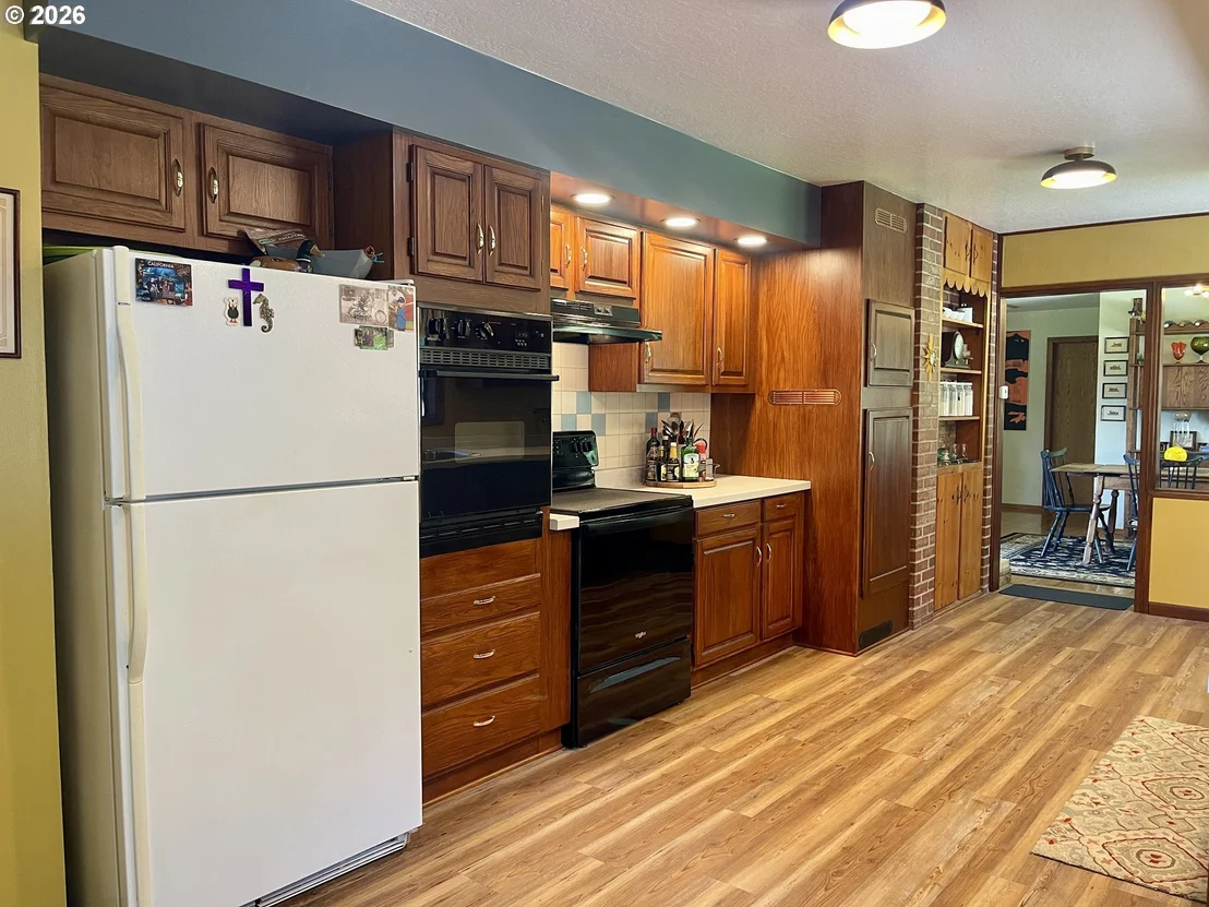 Photo of 54824 ROBINSON RD
