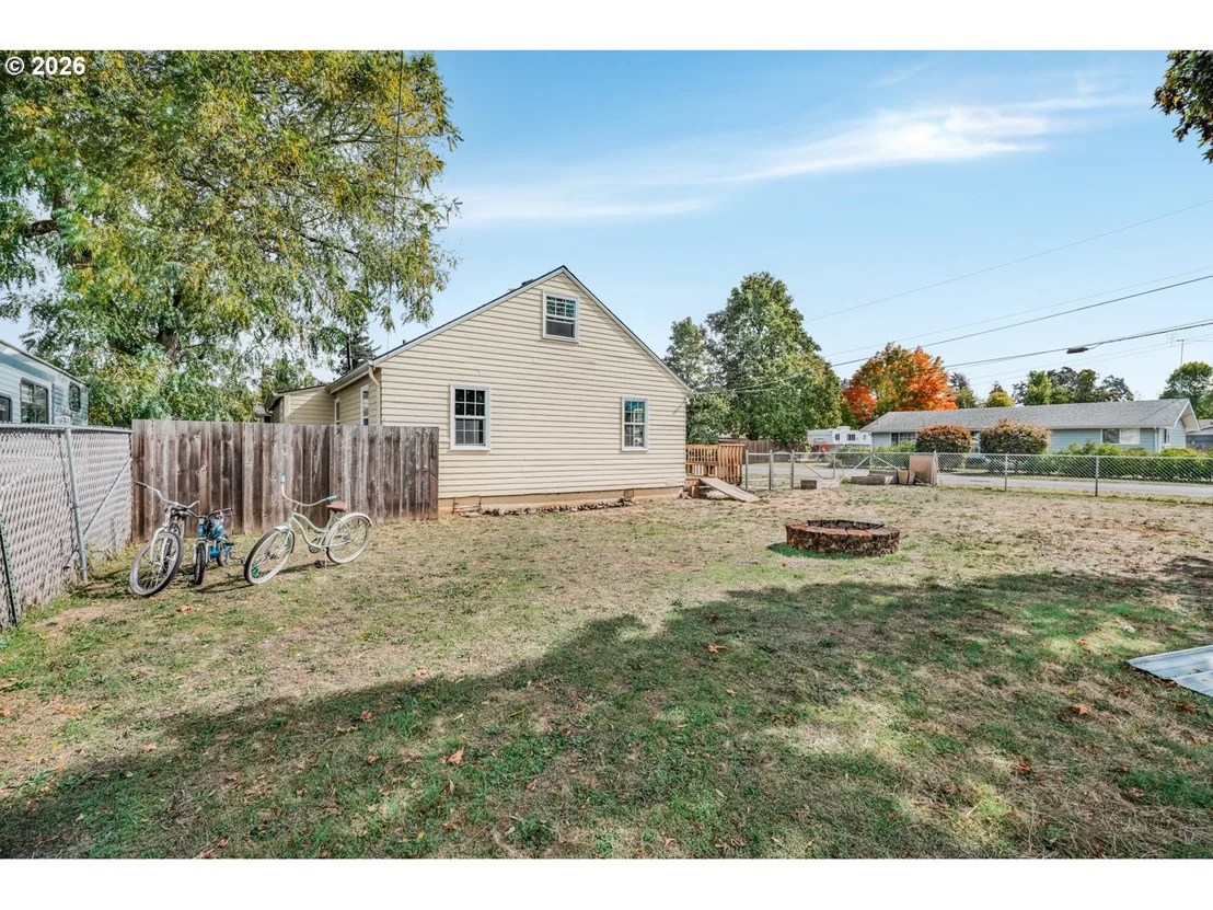 Photo of 5055 CEDAR ST