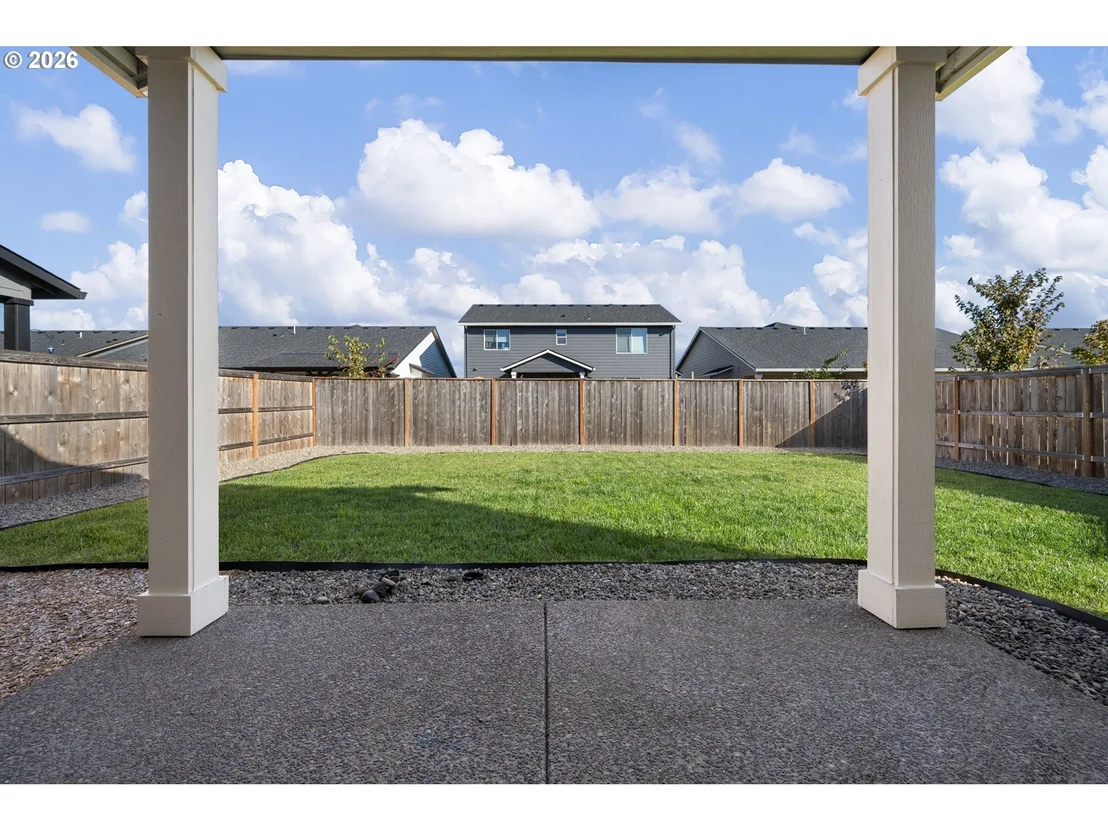 Photo of 2452 W 9TH AVE