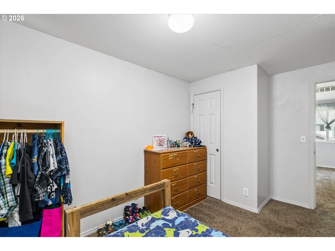 Photo of 995 KINTZLEY AVE