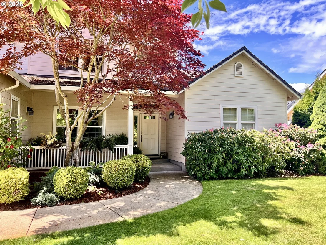 Photo of 190 NAISMITH BLVD