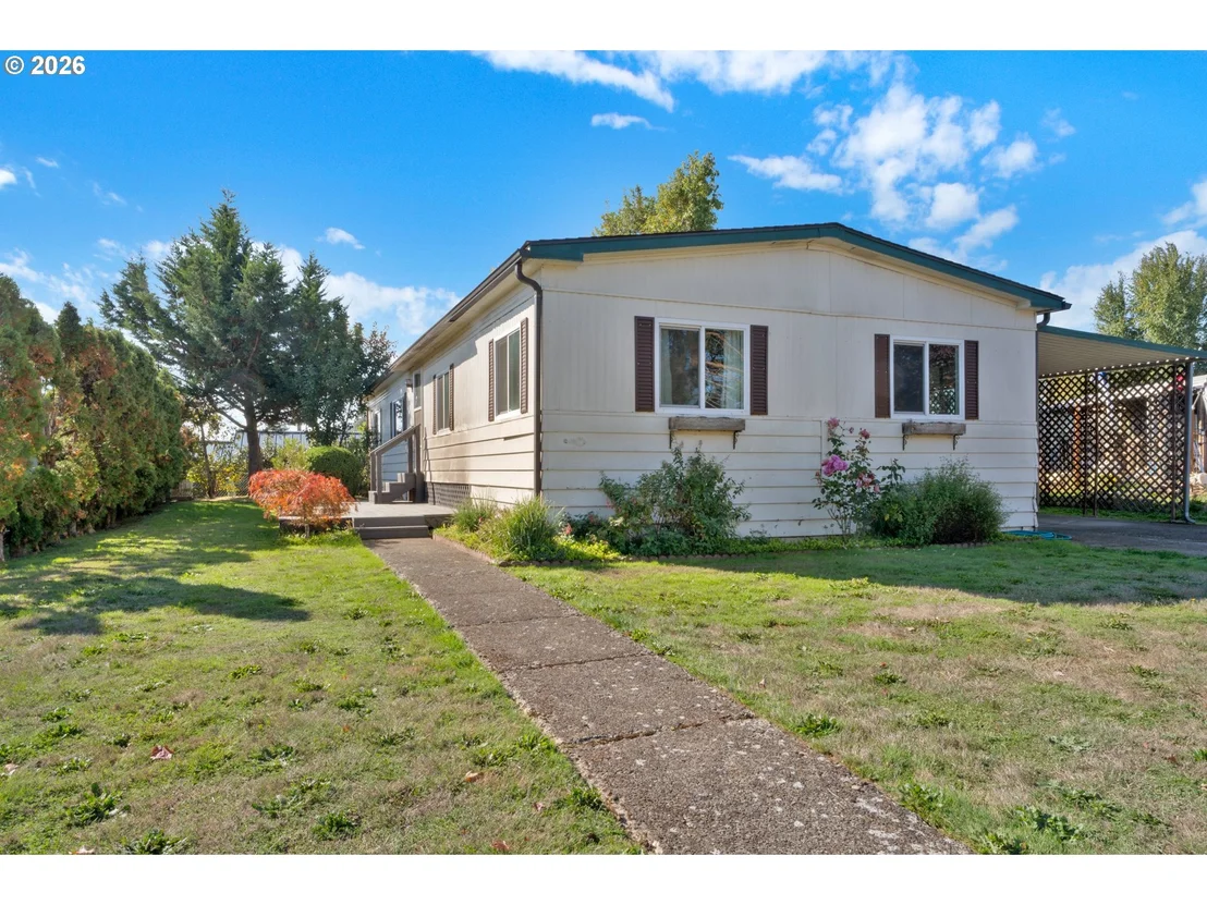 Photo of 231 CRESWOOD DR