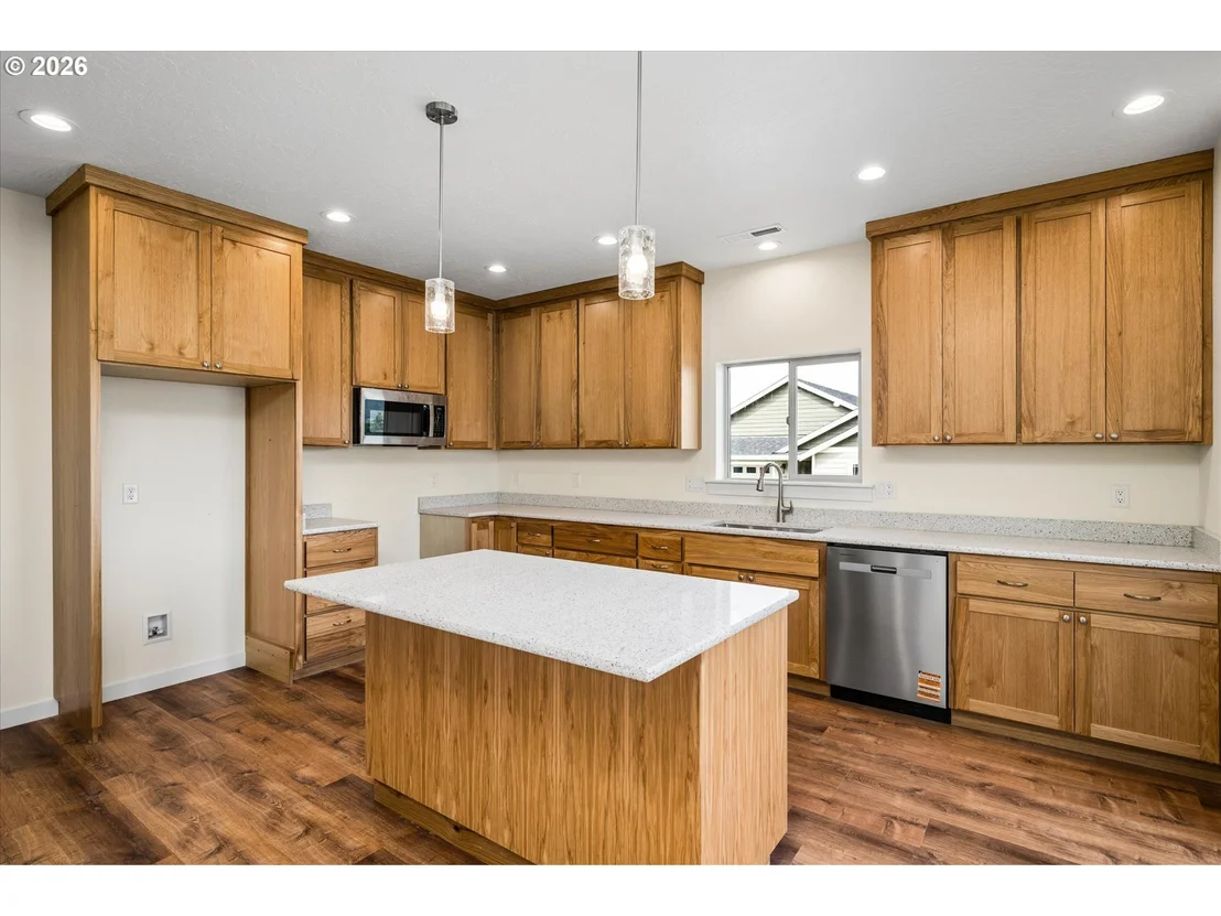 Photo of 763 BOULDER LOOP