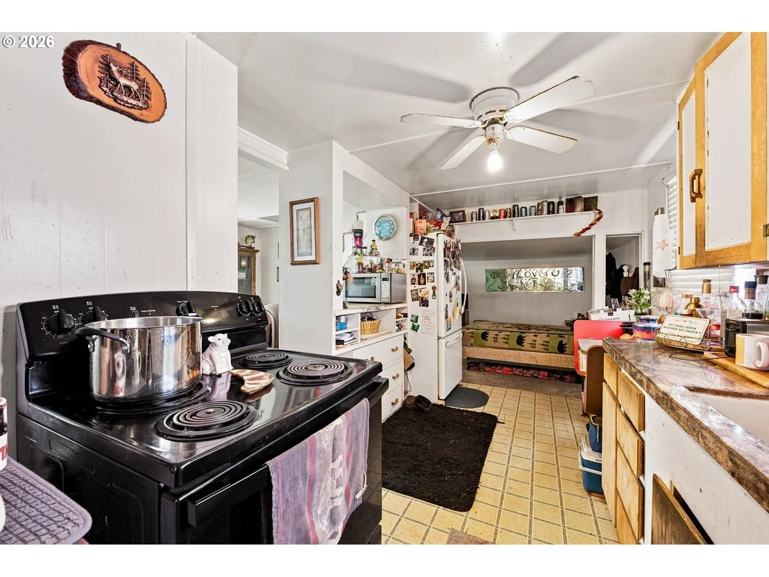 Photo of 828 NW FLORIDA AVE