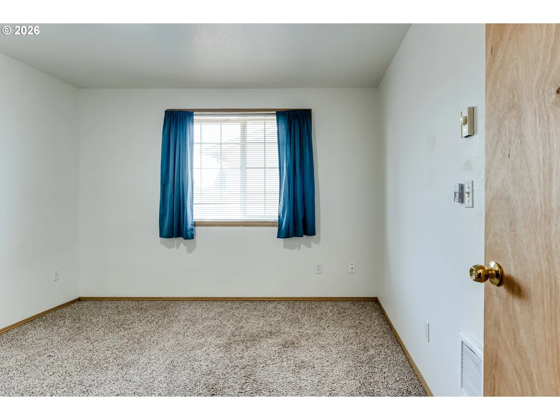 Photo of 116 LEA AVE