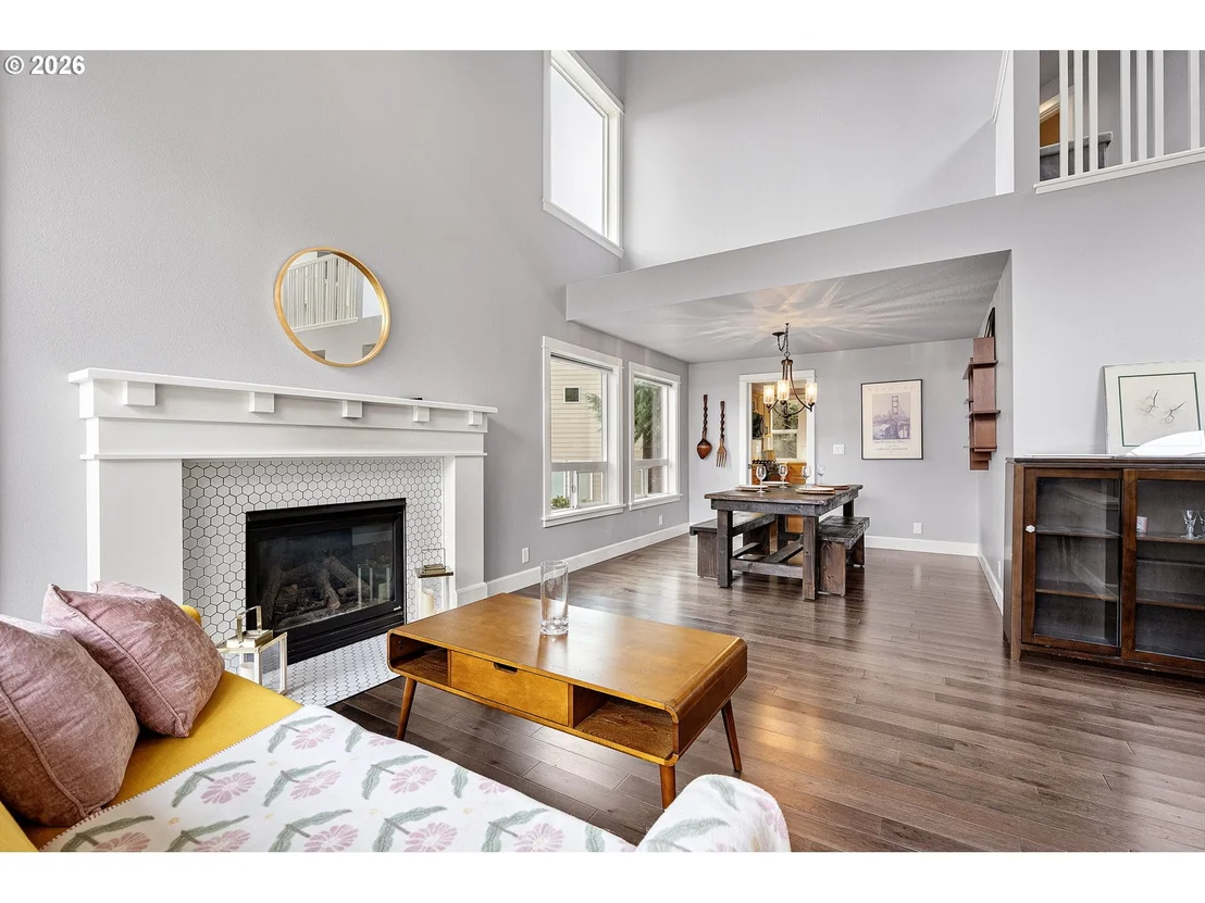 Photo of 3368 BENTLEY AVE