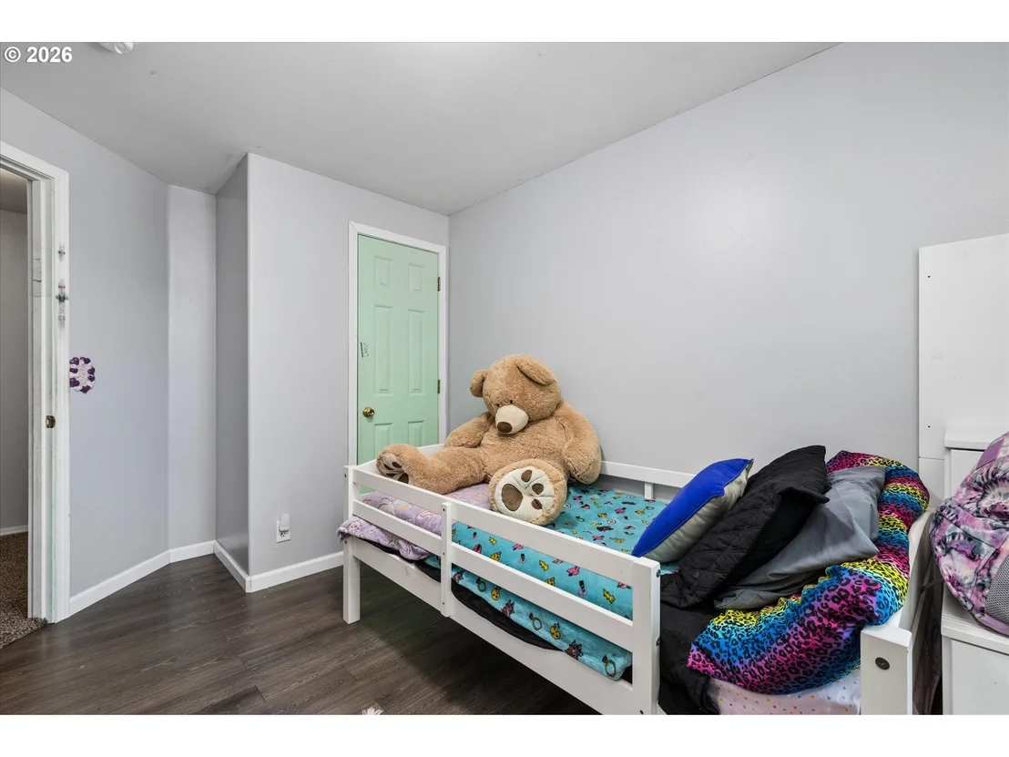 Photo of 995 KINTZLEY AVE