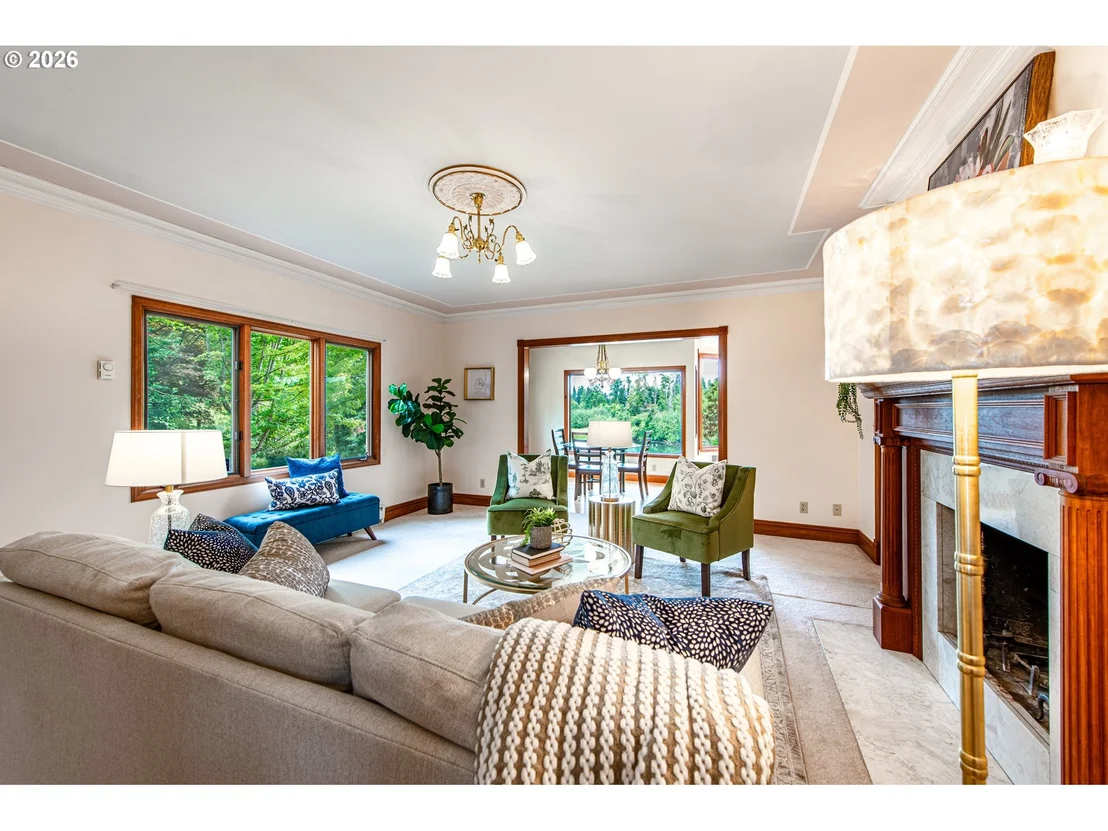 Photo of 441 W D ST
