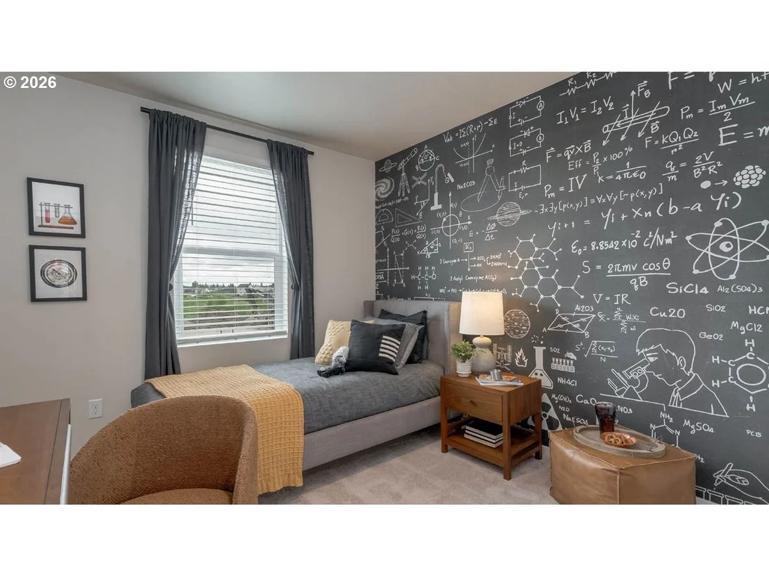 Photo of 443 Pietro ST NE
