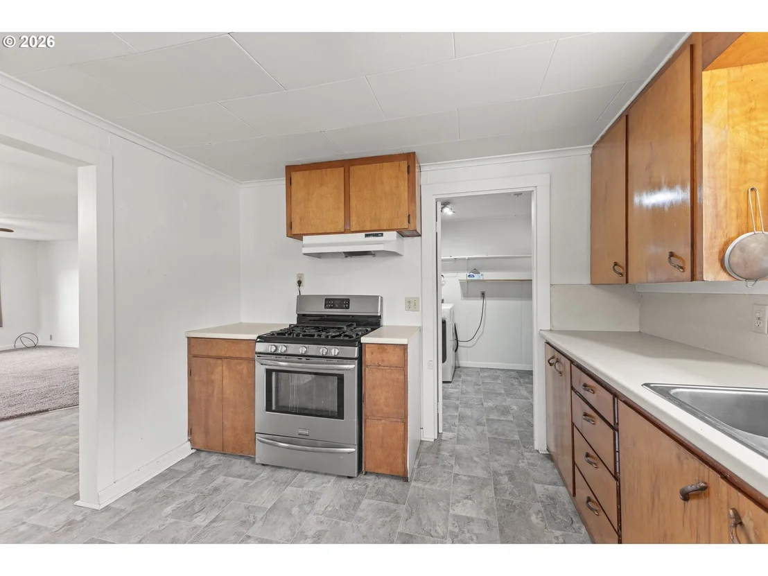 Photo of 1923 MAPLE ST