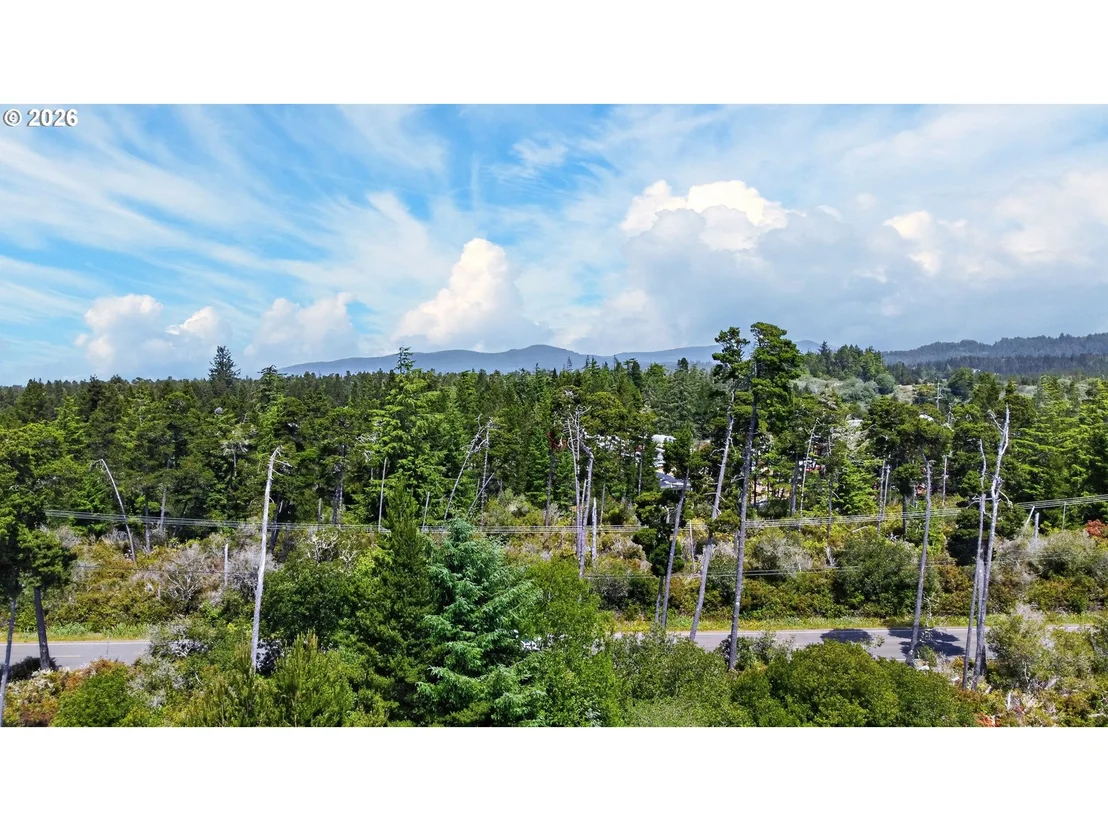 Photo of 438 SHERWOOD LOOP