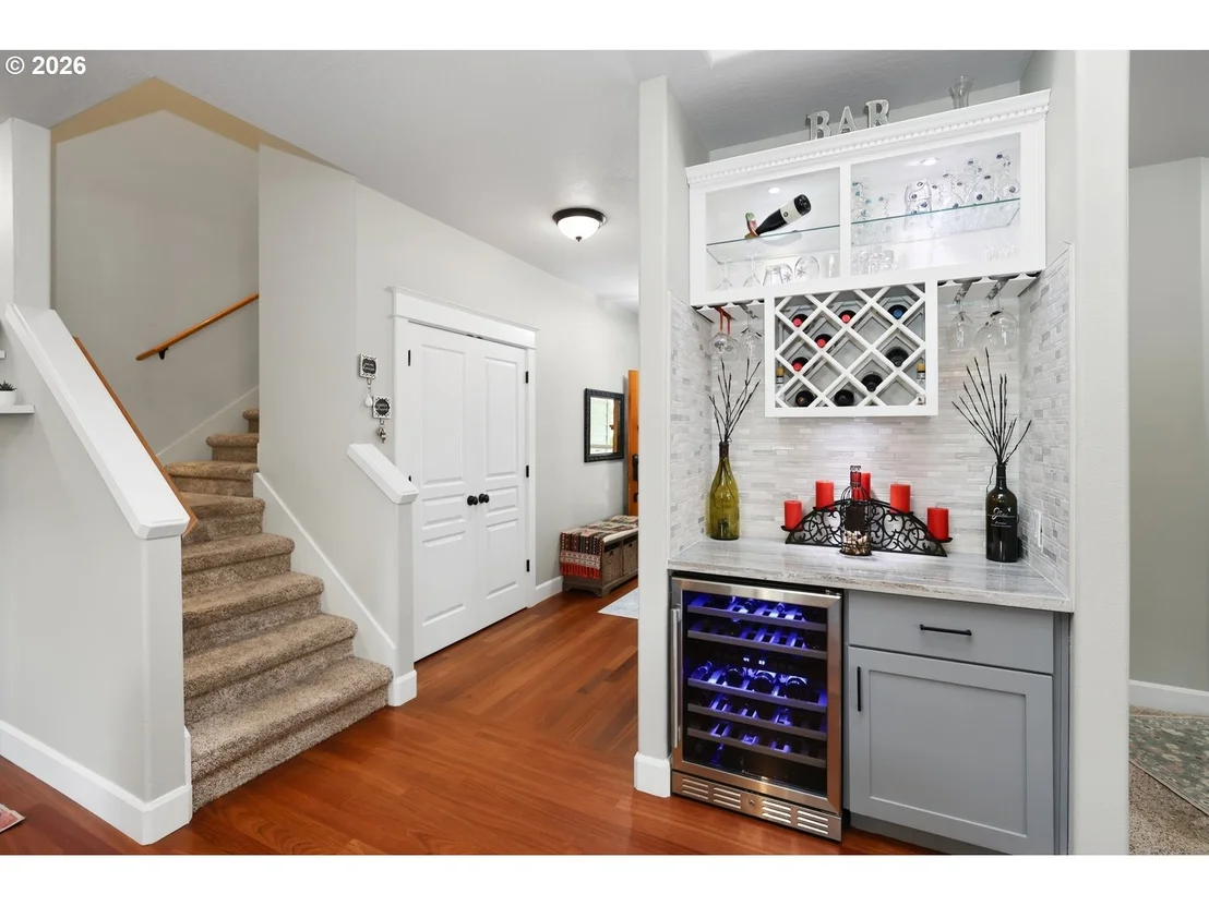 Photo of 347 LAZY AVE