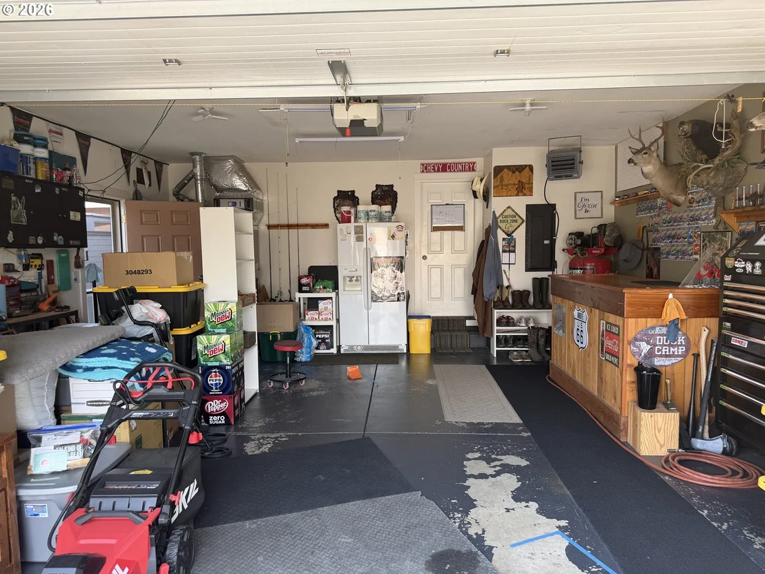 Photo of 5976 FIRESTONE DR