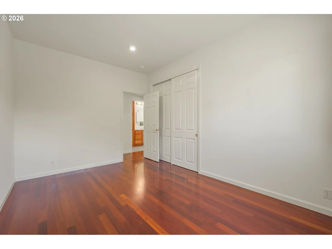 Photo of 4168 TORRINGTON AVE