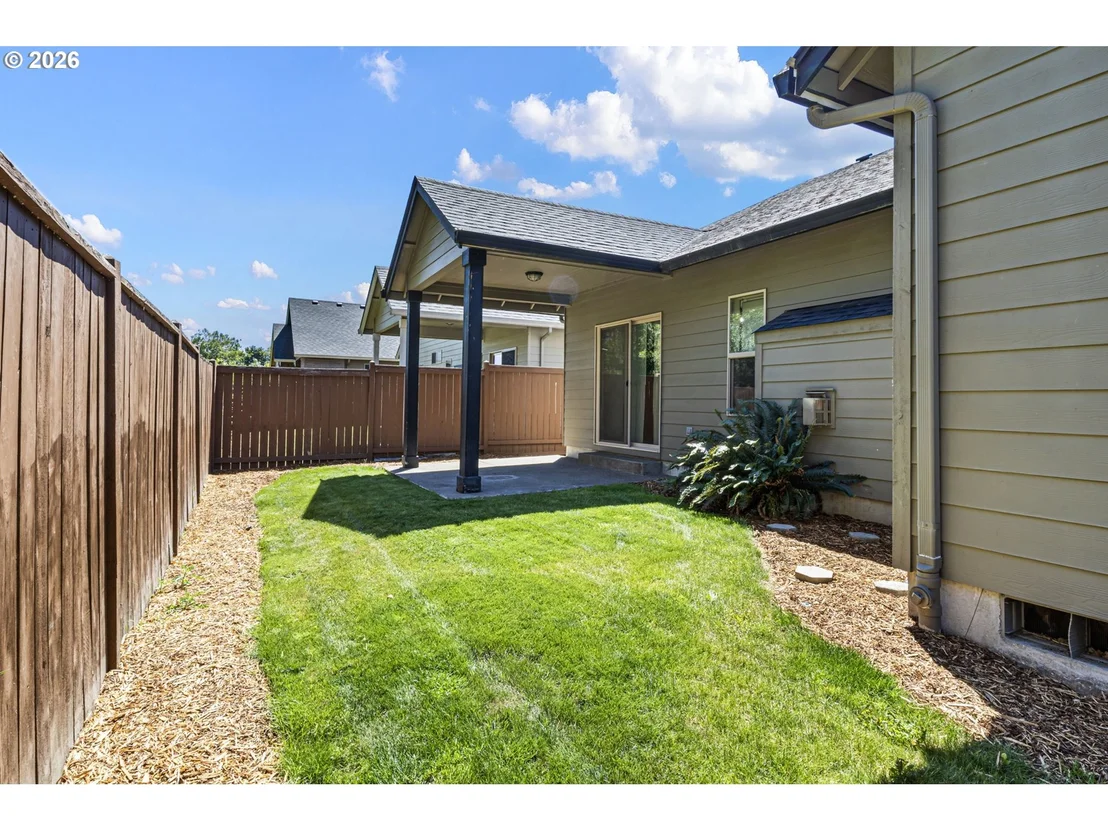 Photo of 963 PENNINGTON CT