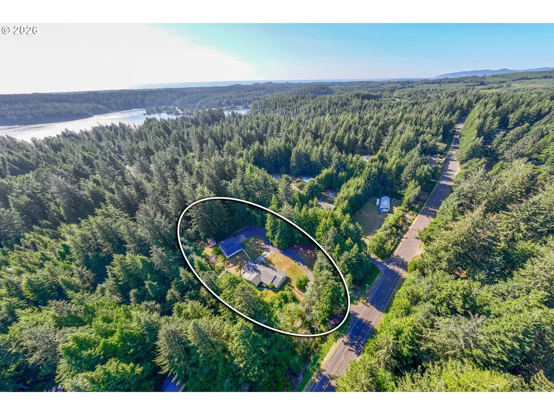 Photo of 84226 CLEAR LAKE RD