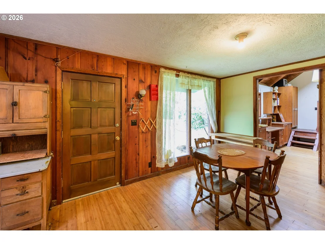 Photo of 1377 MOONSHINE PARK RD