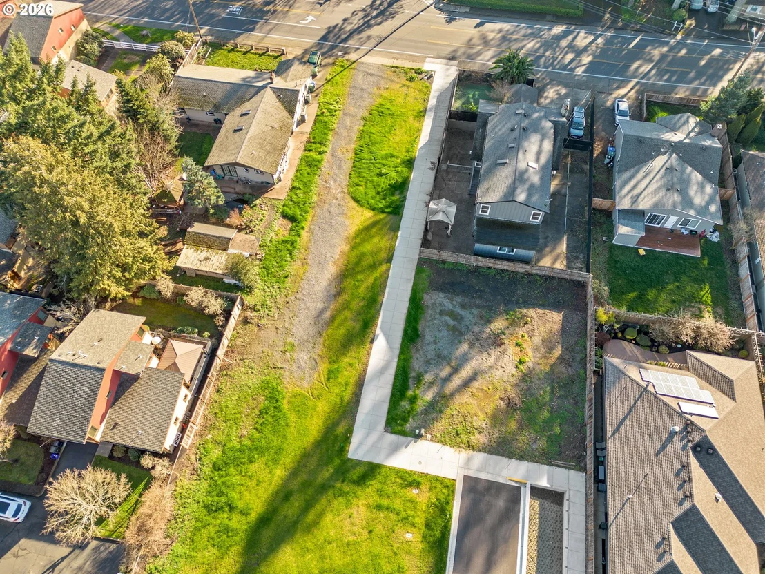 Photo of Unit LOT3 at Piper LN