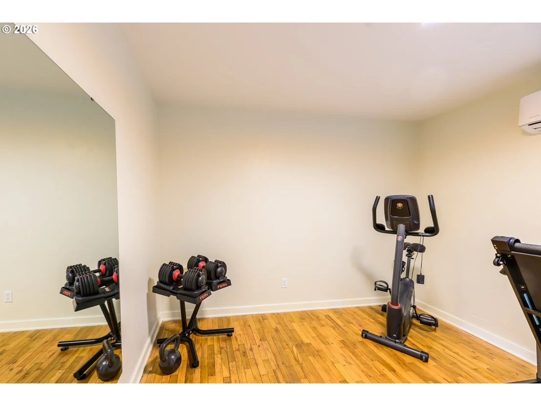 Photo of 1835 CITY VIEW ST