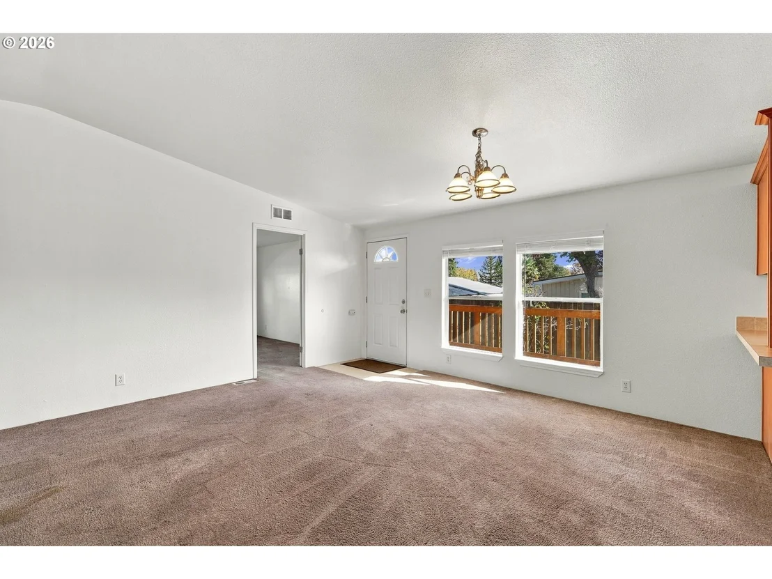 Photo of 347 SCARBROUGH AVE