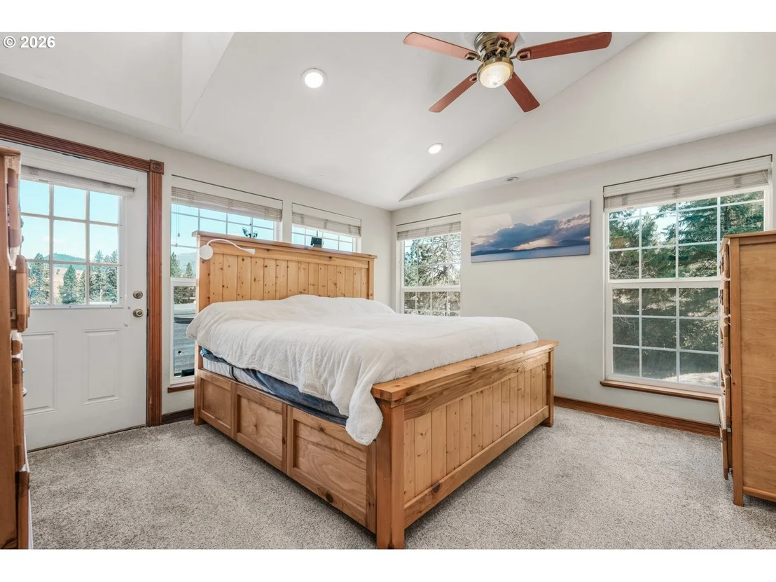 Photo of 216 TERRACE DR