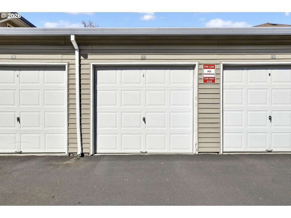 Photo of Unit 162 at 4606 W POWELL BLVD
