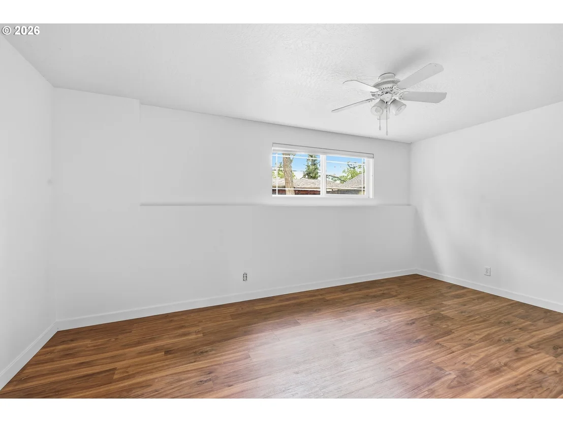 Photo of 30 COACHMAN DR