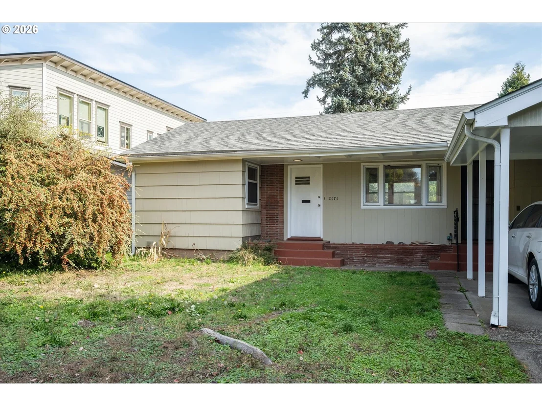 Photo of 2171 MADISON ST