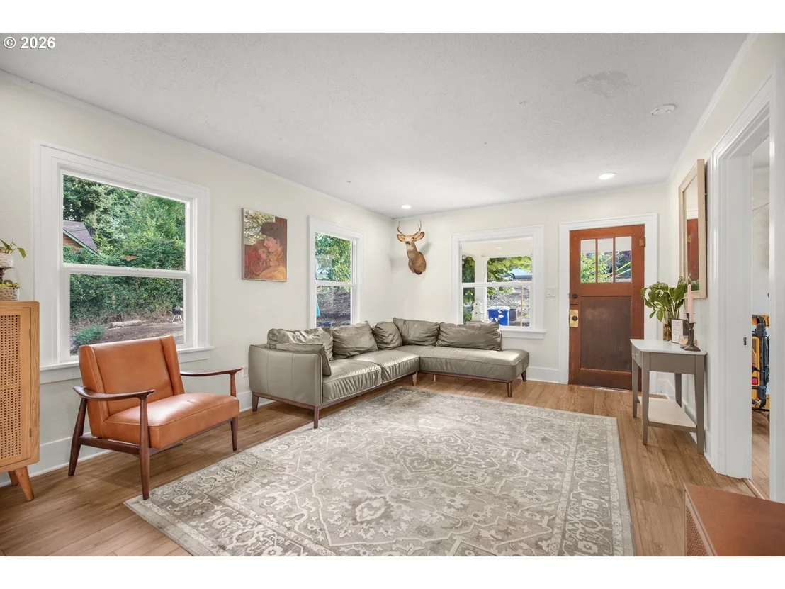 Photo of 122 ROCK ST