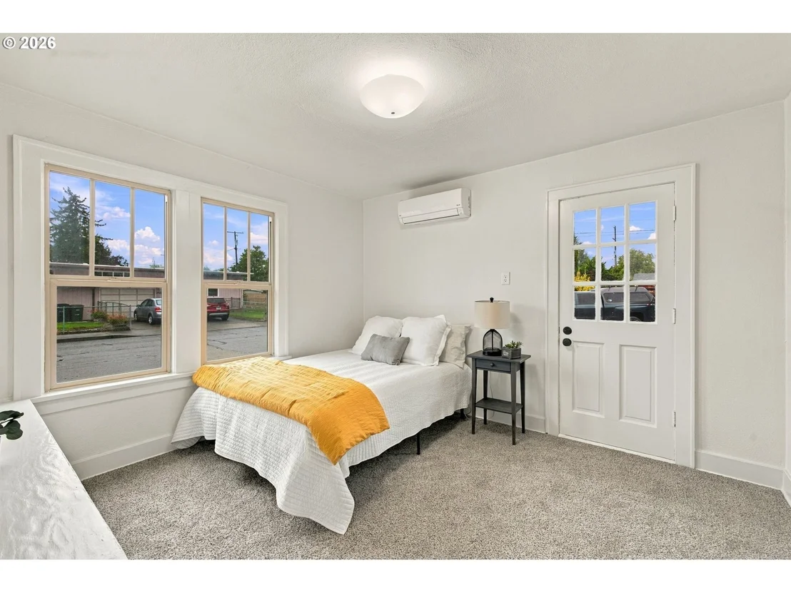 Photo of 352 W M ST