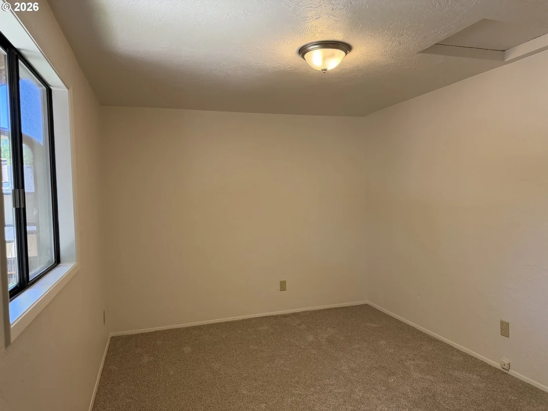 Photo of 1434 FETTERS LOOP
