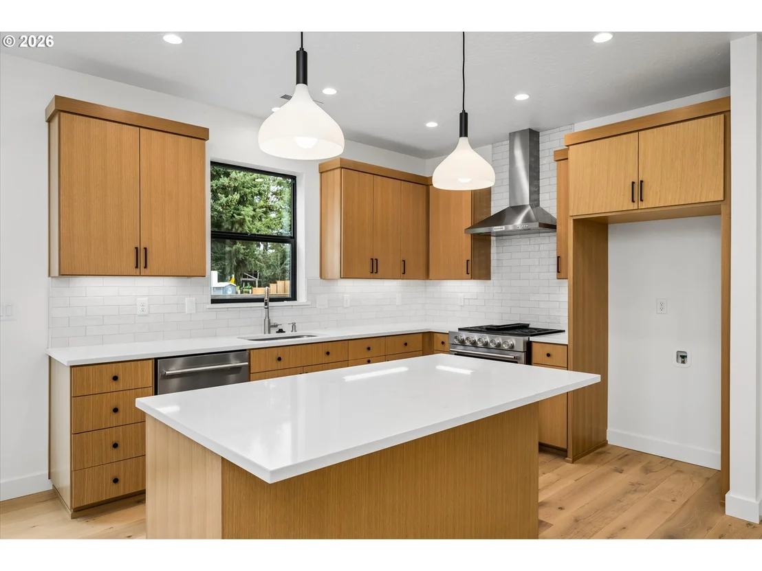 Photo of 89 CHURCHVIEW DR
