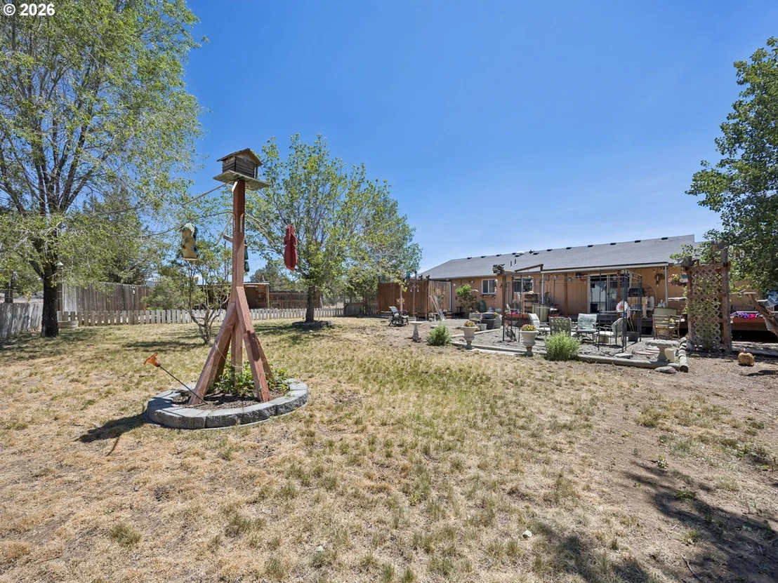 Photo of 12866 SE DAVIS LOOP