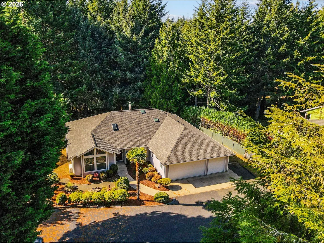 Photo of 83534 CLEAR LAKE RD