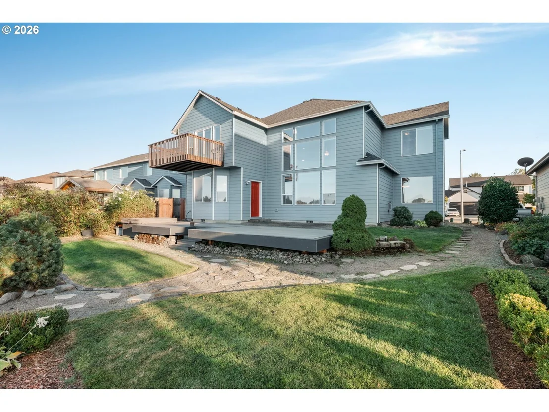 Photo of 21223 NE SHORE DR