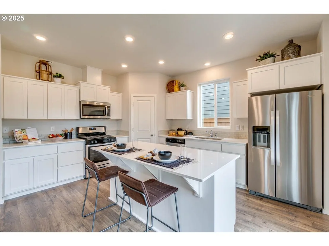 Photo of 4952 Elvis AVE NE